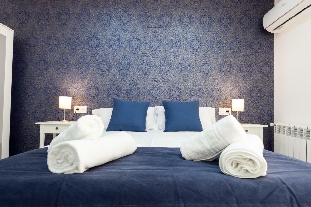 גרנדה Apartamentos Reina Isabel מראה חיצוני תמונה